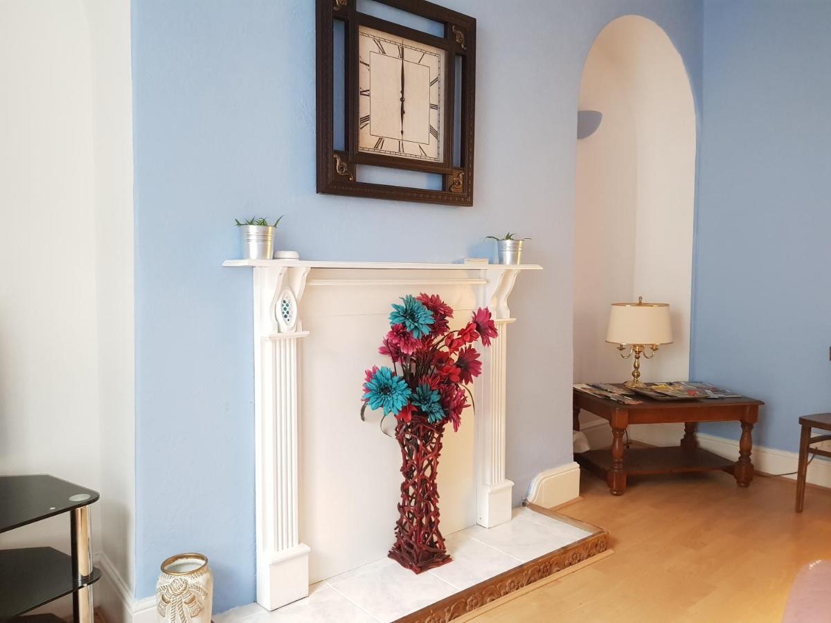 17 Bridge St, 3 Bedroom Flat Aberystwyth Bagian luar foto