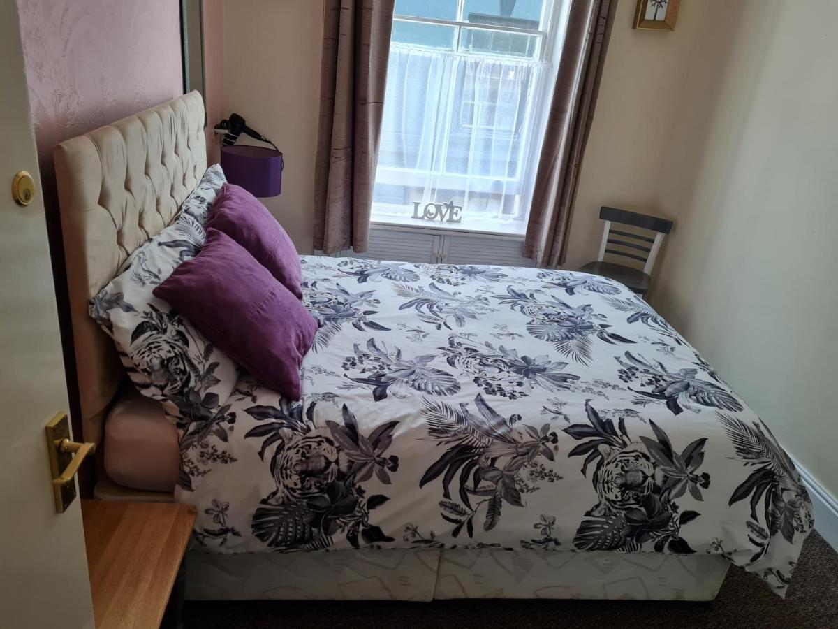 17 Bridge St, 3 Bedroom Flat Aberystwyth Bagian luar foto